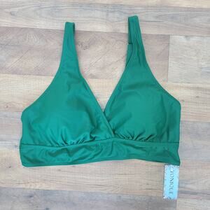 Yonique NWT Women's Green Swimsuit Bikini Top Adjustable Straps Size 18W